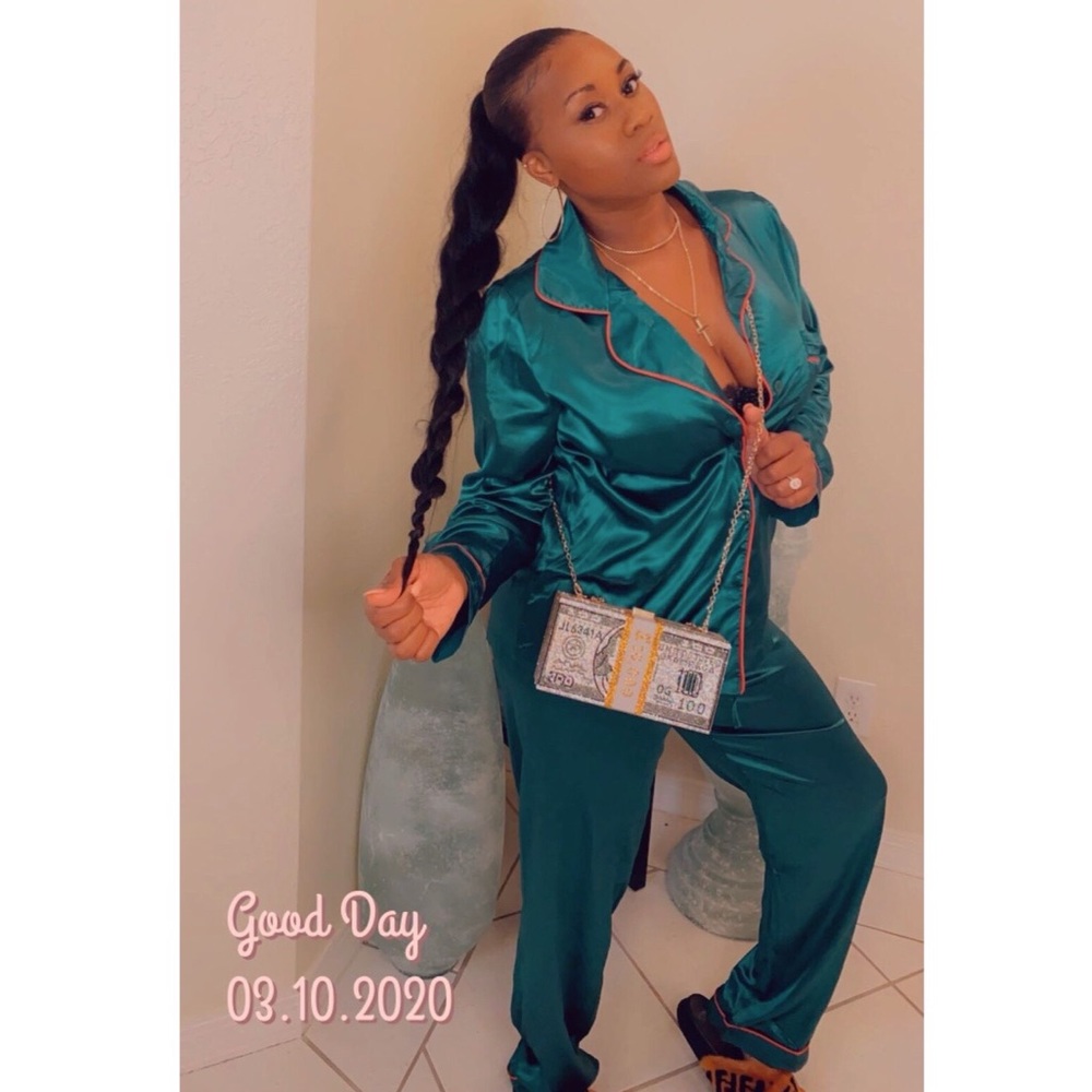 SILK ROYAL GREEN PAJAMA SET